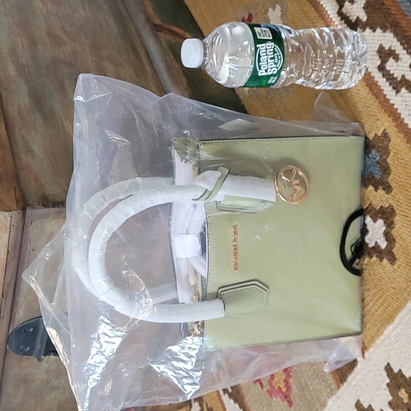 Michael Kors Mercer Medium Satchel Crossbody Bag Light Sage Green - Picture 7 of 7